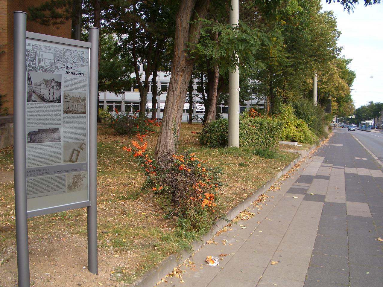 Erinnerungstafel Ahnaberg